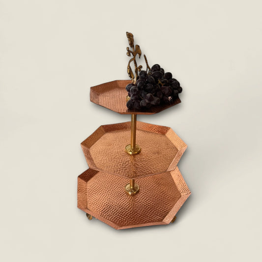 Teehn Cake Stand